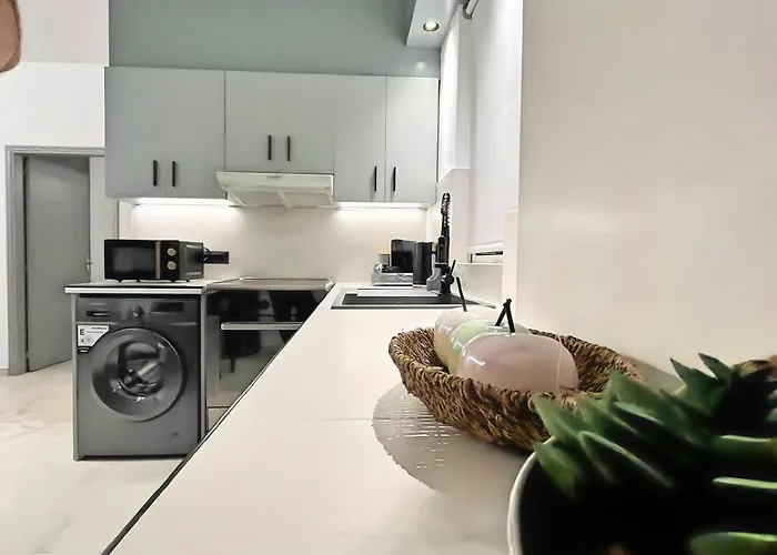 Sea Side Rhodes Center شقة