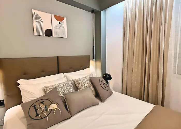 Sea Side Rhodes Center